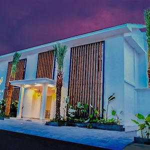 Kaberaz Luxury By Amithya